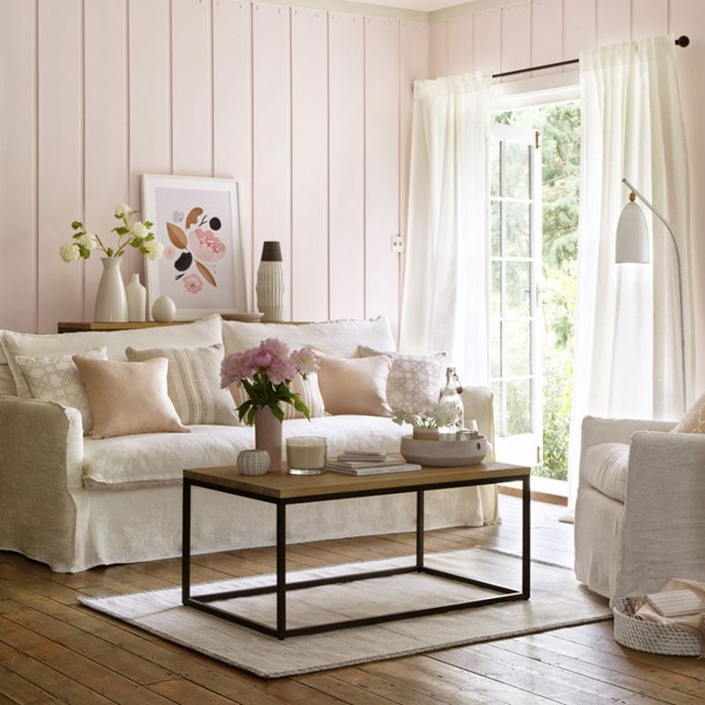 trang trí phòng khách màu hồng 3
