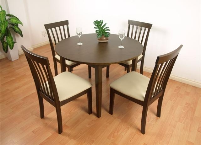 bàn ăn chung cư 4 ghế