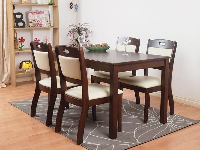 bàn ăn chung cư 4 ghế