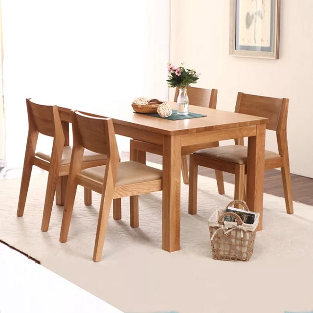 Bàn ăn chung cư bằng gỗ sồi