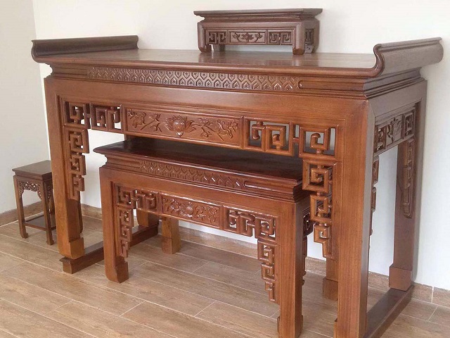 Bàn thờ chung cư gỗ Mít