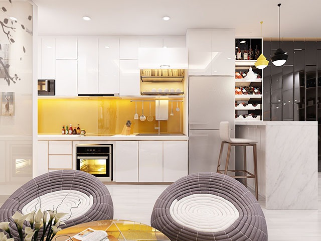 Phòng bếp nên sắp xếp đơn giản nhằm tạo sự thoải mái, thoáng mát khi nấu và ngồi ăn