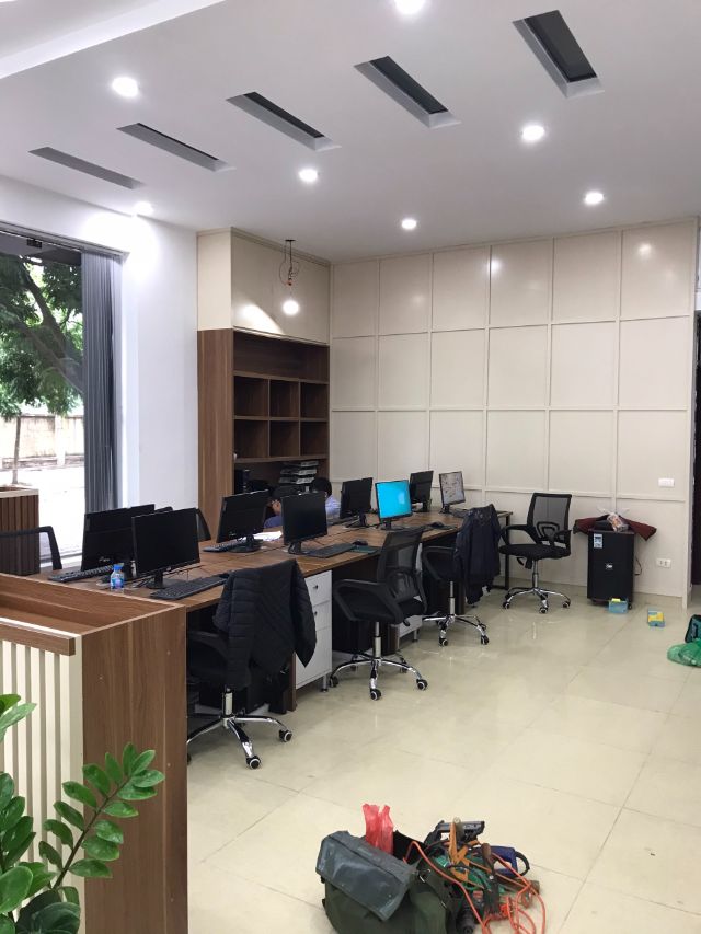 nội thất phòng làm việc sang trọng, lịch sự